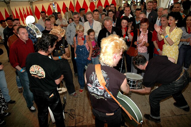 min 2007 05 06 retro rhythm 255